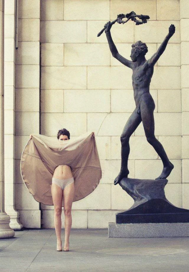 Wild and Fun Girls Love to Party and Let Loose (45 Photos)