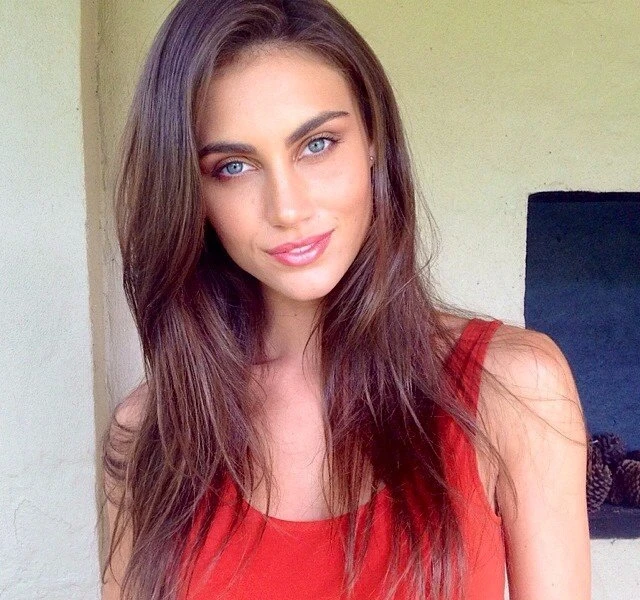 Hot Australian Nurse Stef Rayner: Explicit Photos and Videos