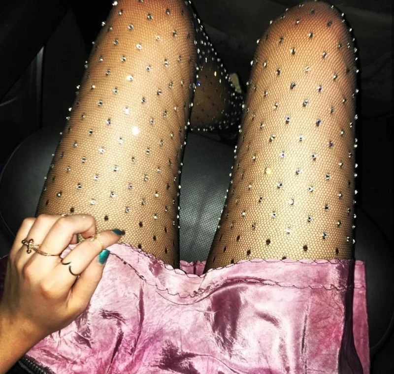 Sexy Babes in Seductive Lingerie: Hot Girls in Provocative Underwear