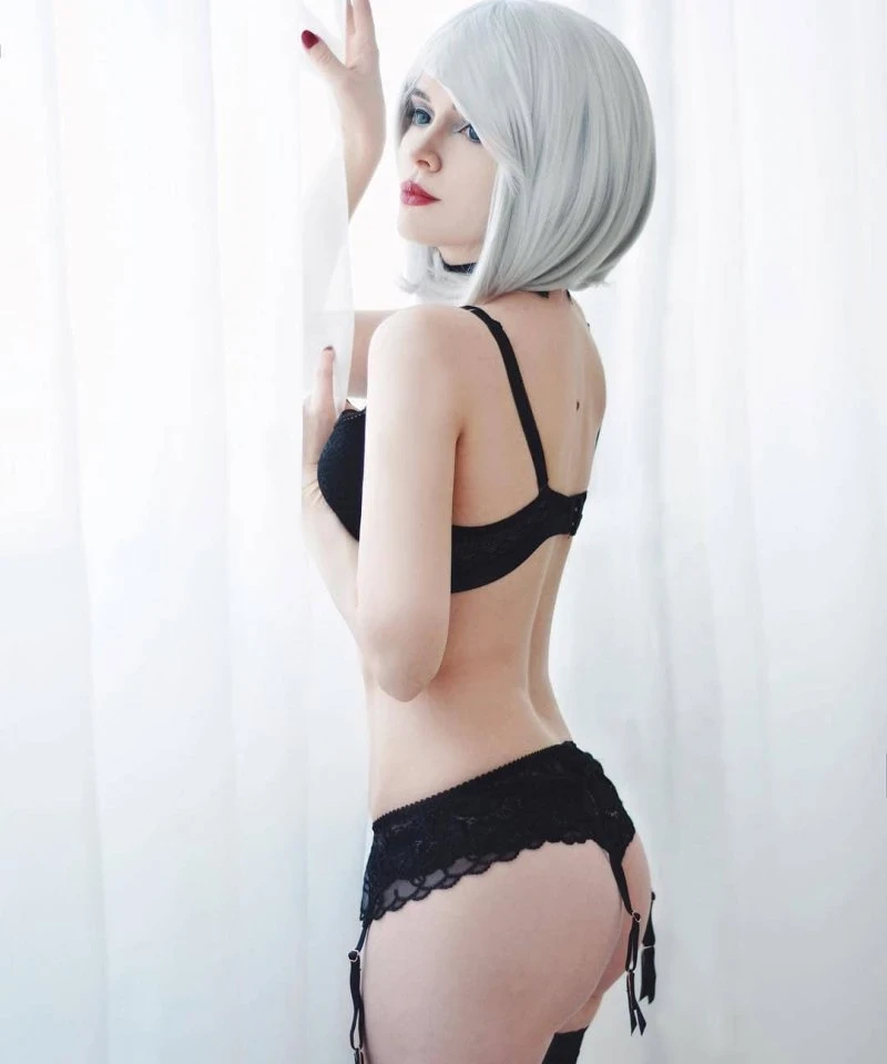 Explicit and Stunning Cosplay Girls: Revealing and Beautiful Photos
