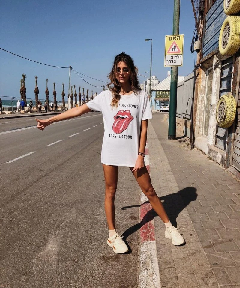 Seductive Babes on a Saturday Morning