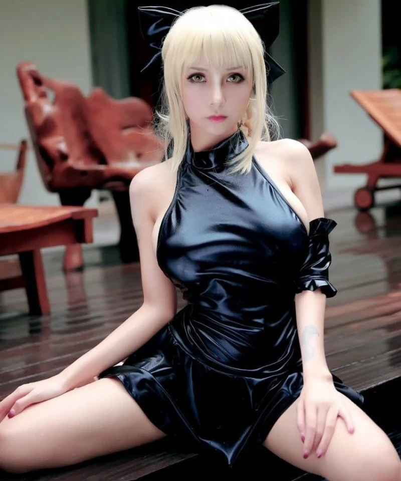 Seductive Cosplayers with Busty Cleavage: Explicit Anime Girls