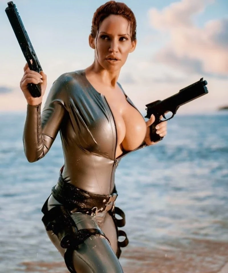 Seductive Busty Cosplay Girls: Exquisite Temptation!