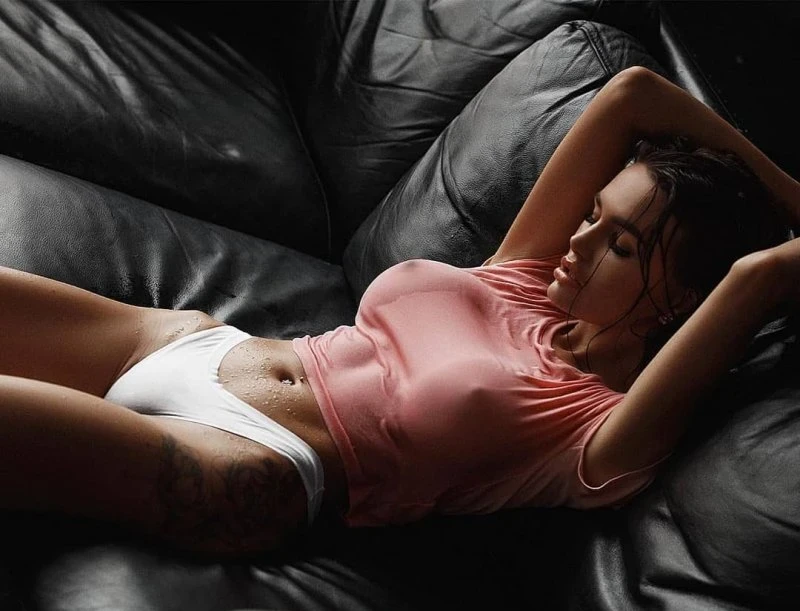 Seductive and Hot Babes Breathing Deeply - Explicit and Provocative Girls in Action