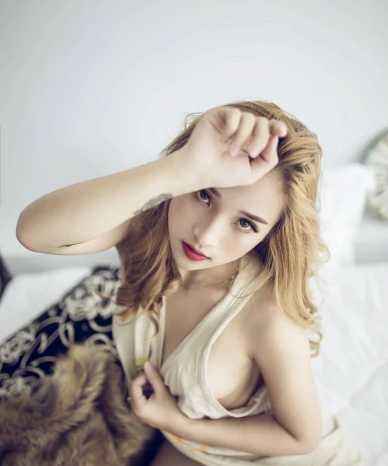 Seductive Vietnamese Cuties: Sultry Beauties from Vietnam