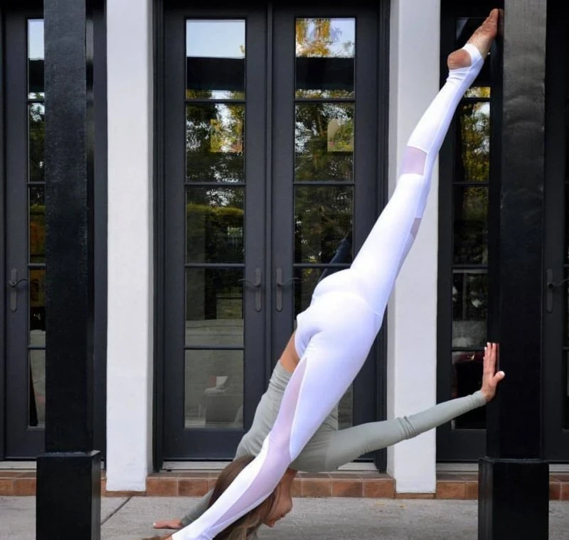 Flexible Cuties in Explicit Poses: Mind-Blowing Flexibility