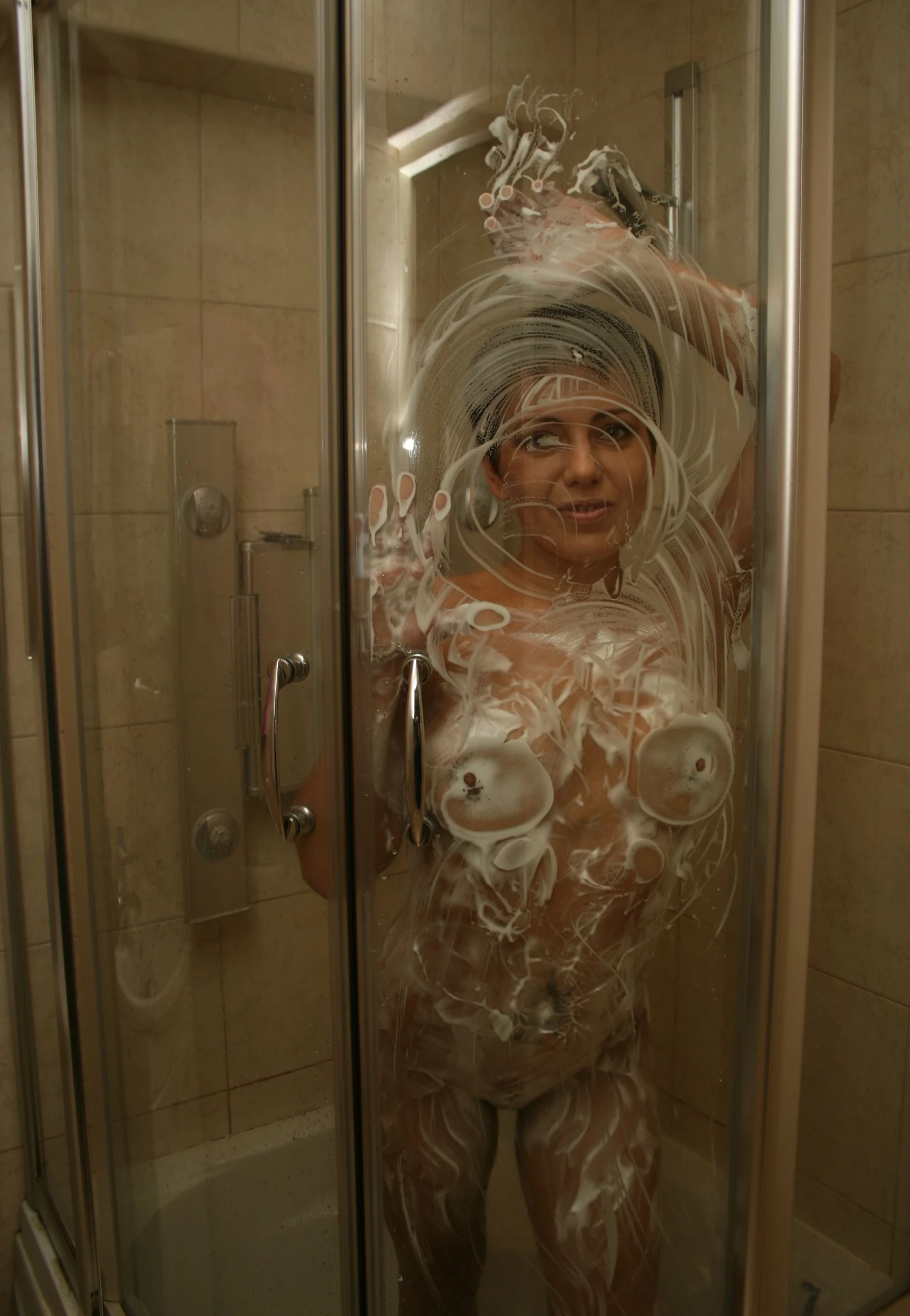 Private Photographer's Archive - Nude Lily in Bath - Explicit Amateur Photos