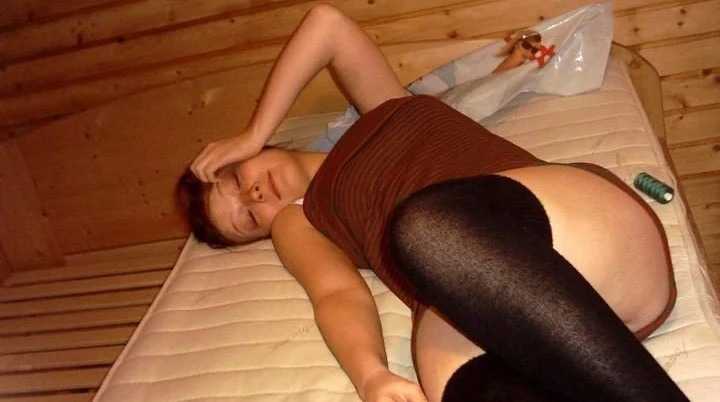 Topless Amateur Beauty Looks Better Without White Bra - Explicit Homemade Porn Pic