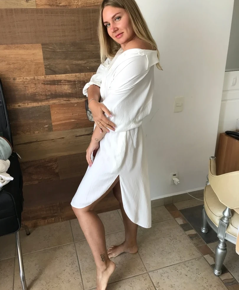 Blonde Sucks and Licks Balls - Explicit Amateur Porn Photo