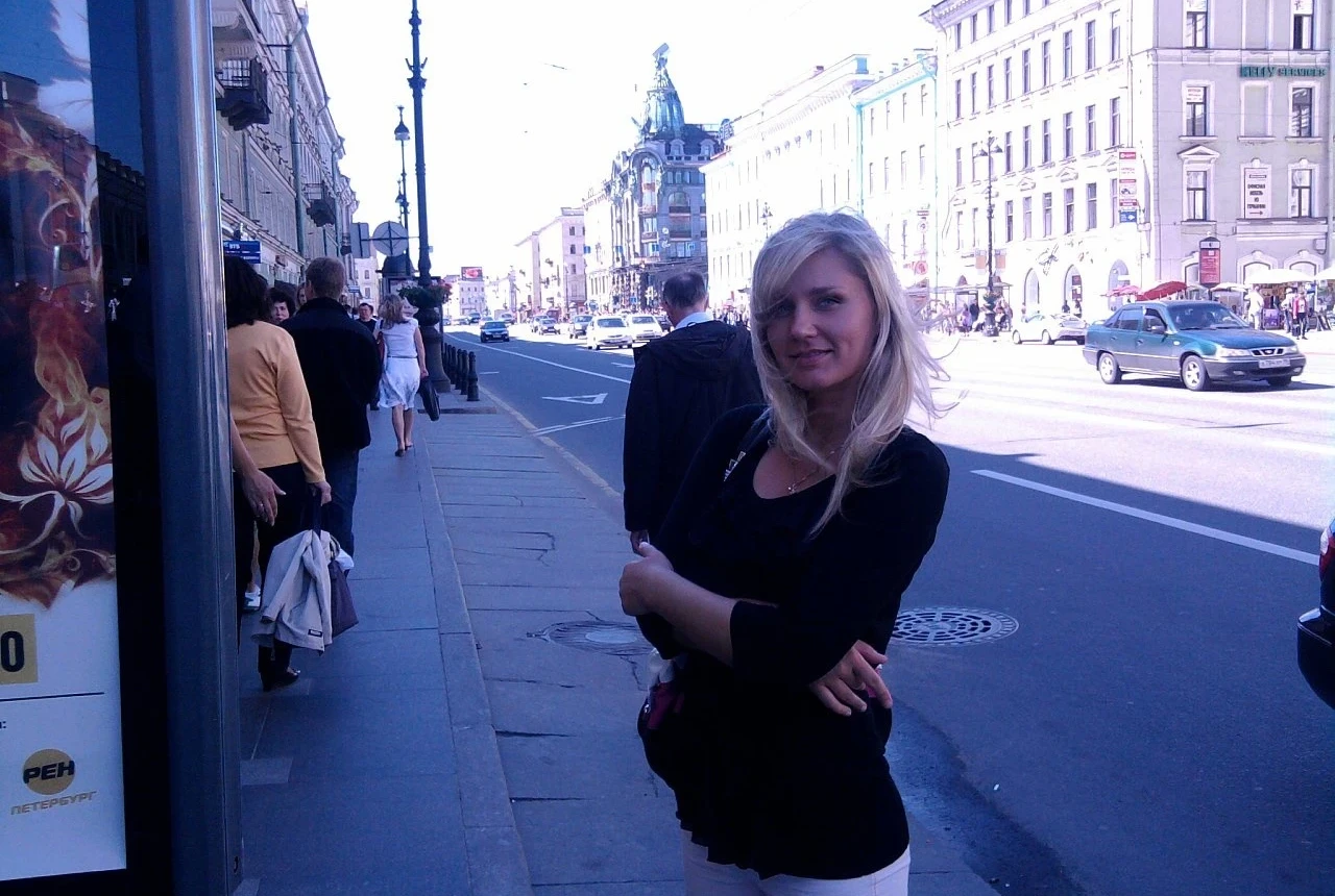 Blonde Sucks and Licks Balls - Explicit Amateur Porn Photo