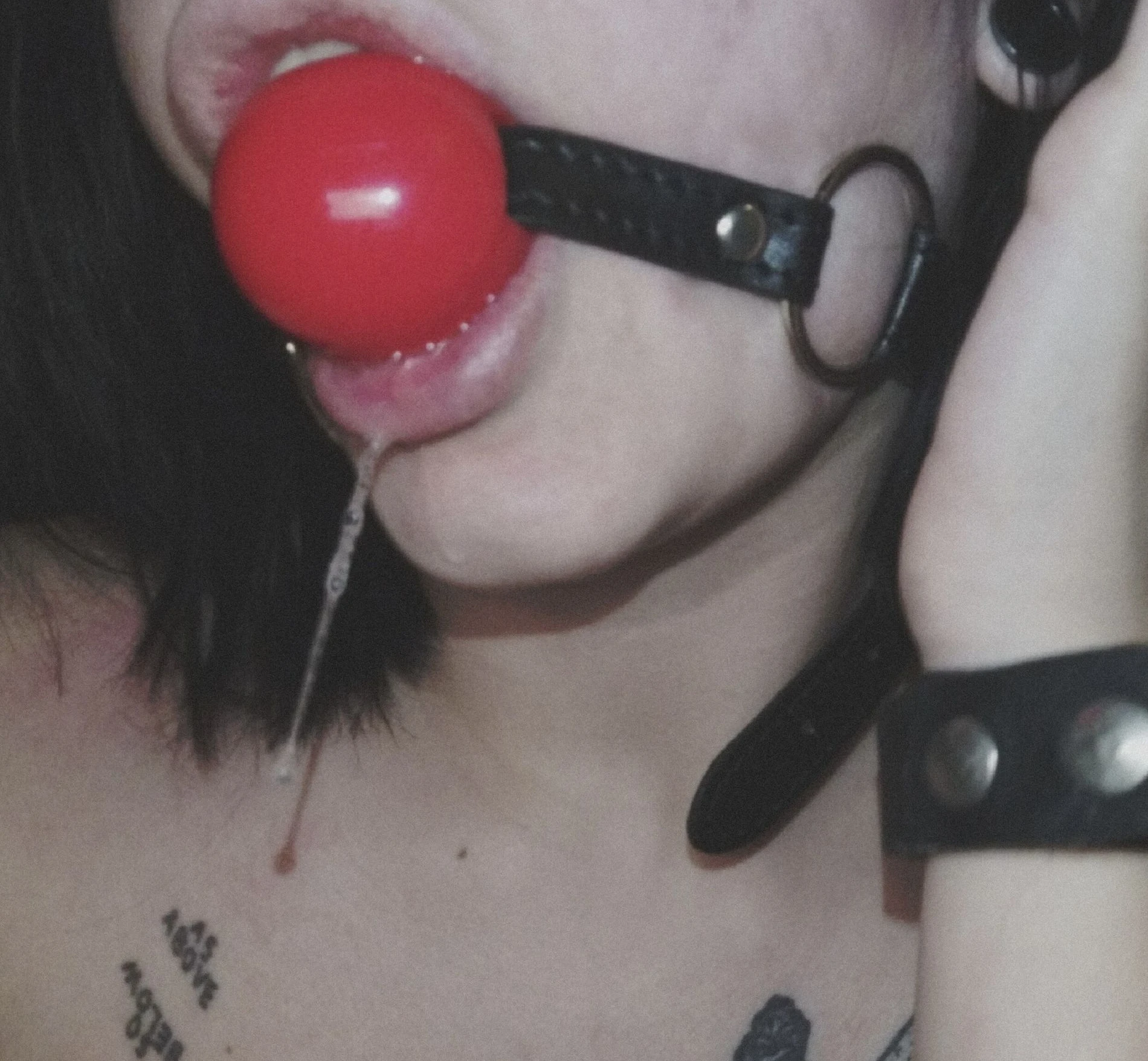 Unconventional Looking Girl Hardcore Sex Photo Shoot