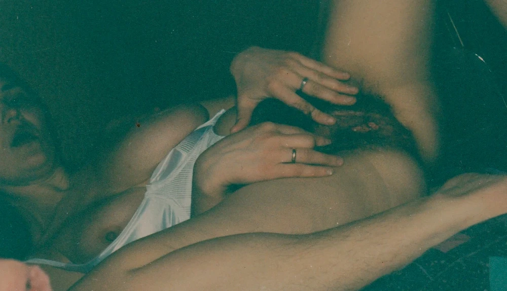 90s Girl Hardcore Sex: Amateur Porn Photos