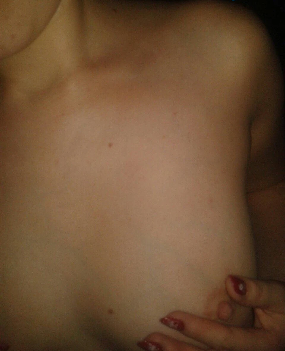 Amateur XXX Photo: More of Me at Home