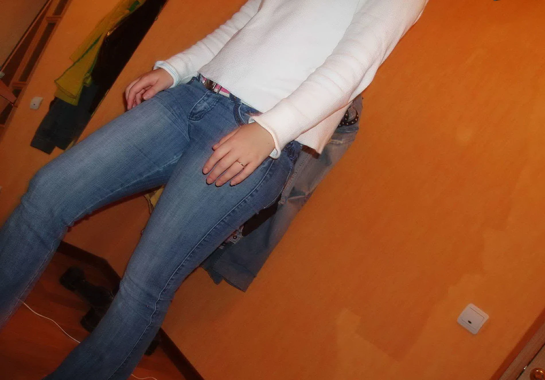 Wild Amateur Couple's Explicit Photo Shoot: Hardcore XXX Action!