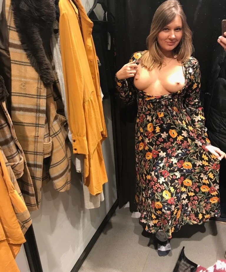 Kirov Amateur Porn: Violetta's Explicit XXX Photos