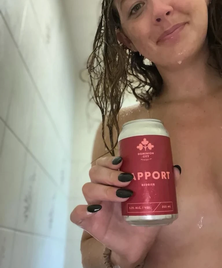 Amateur Girl's Tattooed Intimate Album - Explicit Homemade Porn Pics