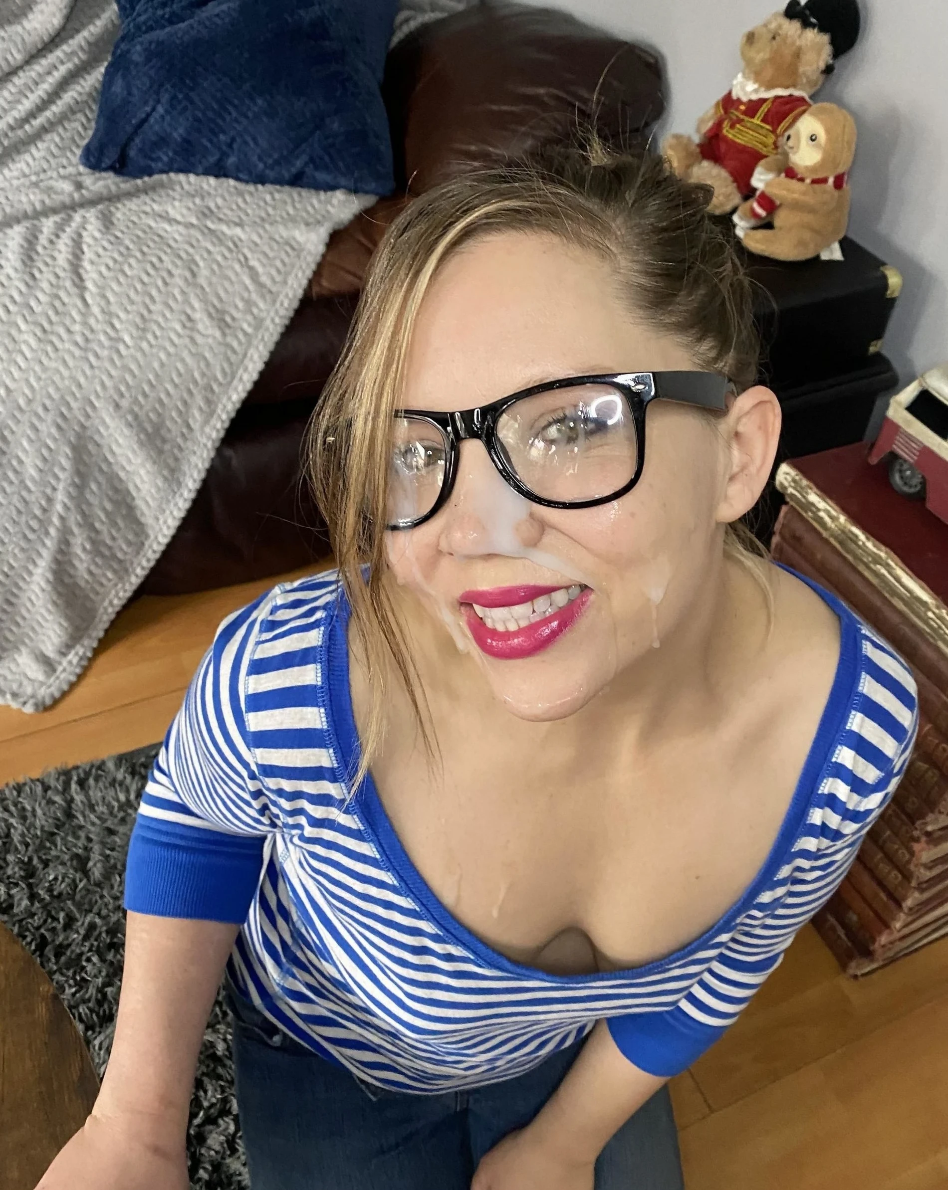 Isabella Part 1: Hot Amateur Loves Facials - Cum on Face Porn Pics