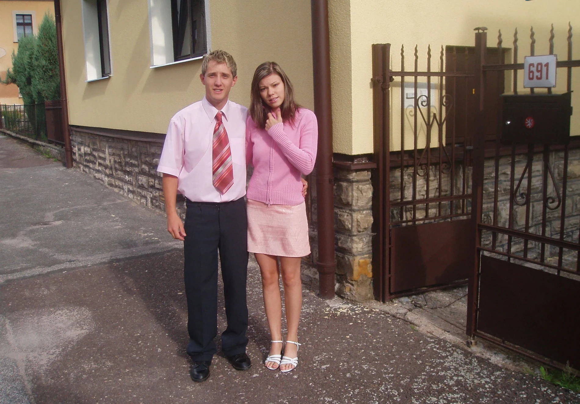 Seductive Beauty on Bed: Amateur Porn Photo Shoot with Explicit Content