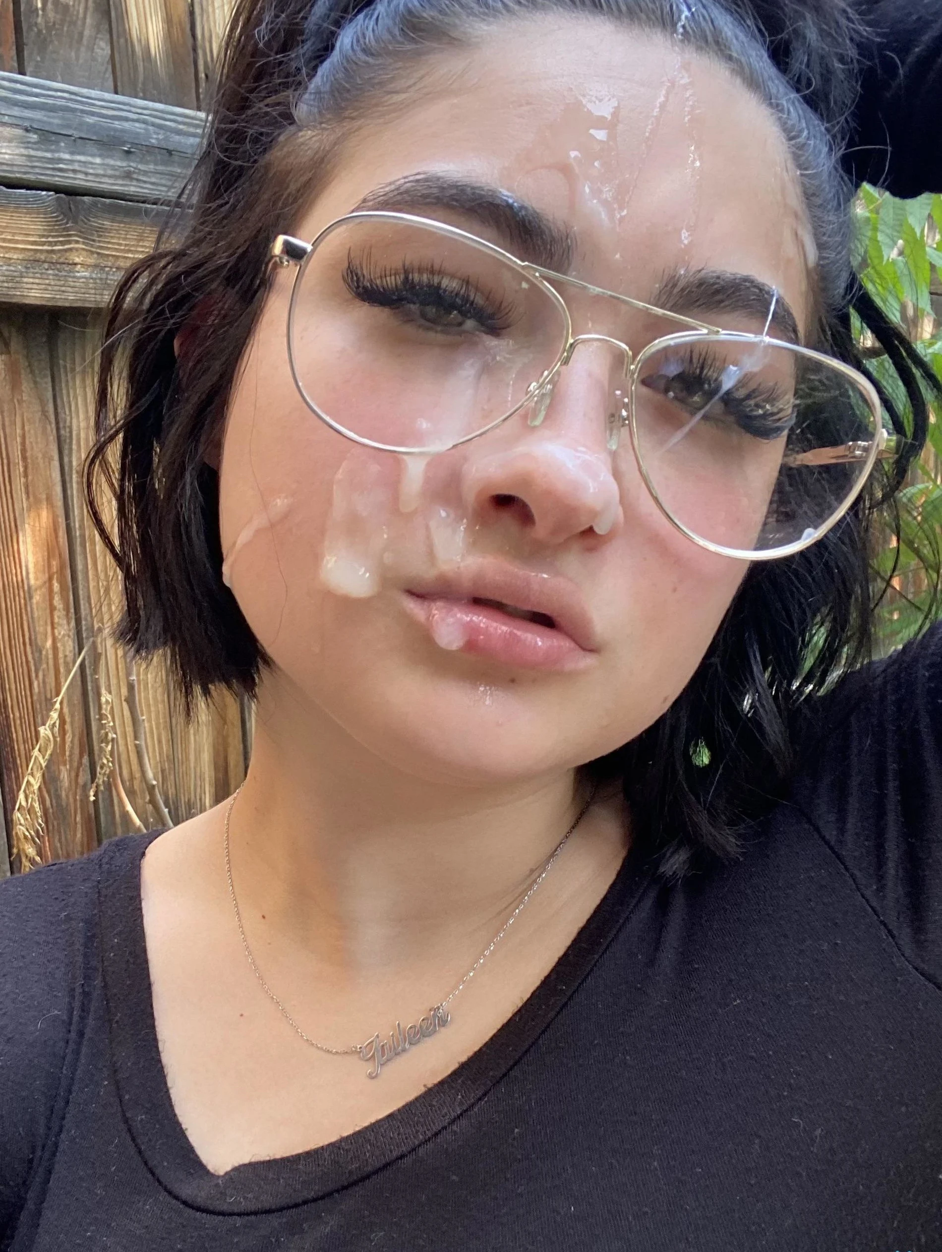 Beautiful Brunette Loves Hardcore Fucking: Amateur Porn Photo