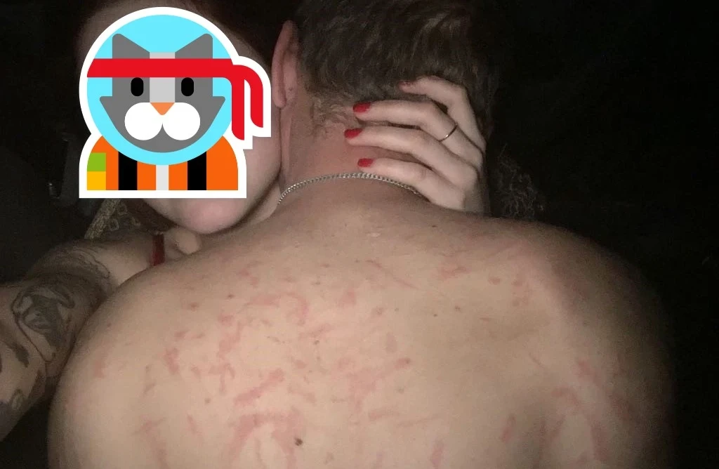 Hotwife Gives Mind-Blowing Blowjob - Amateur Porn Photo