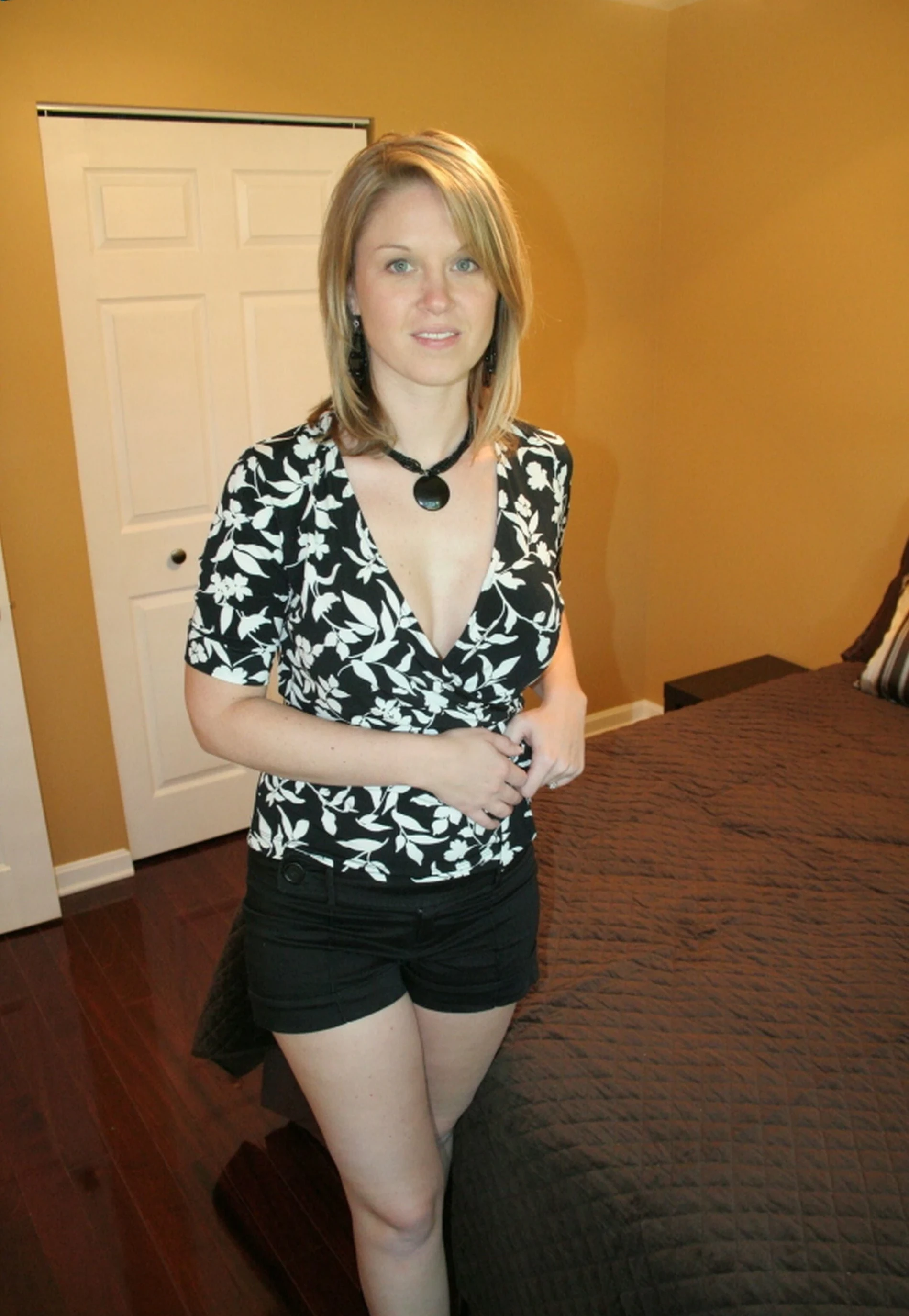 Amateur Slut Loves Cock and Toys - Explicit Amateur Porn Photo