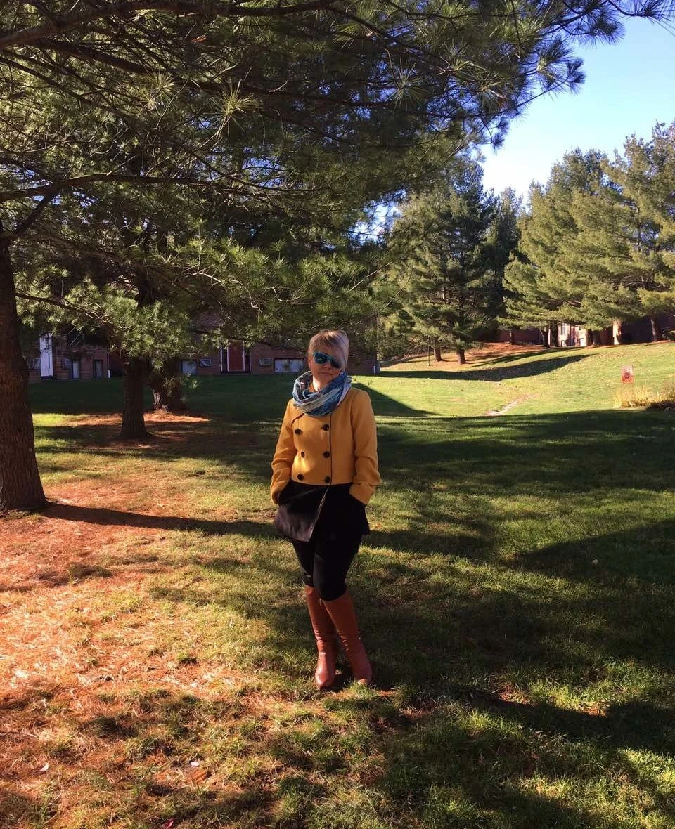 Mature Ludmila Gives Blowjob and Poses Nude - Amateur Porn Pic