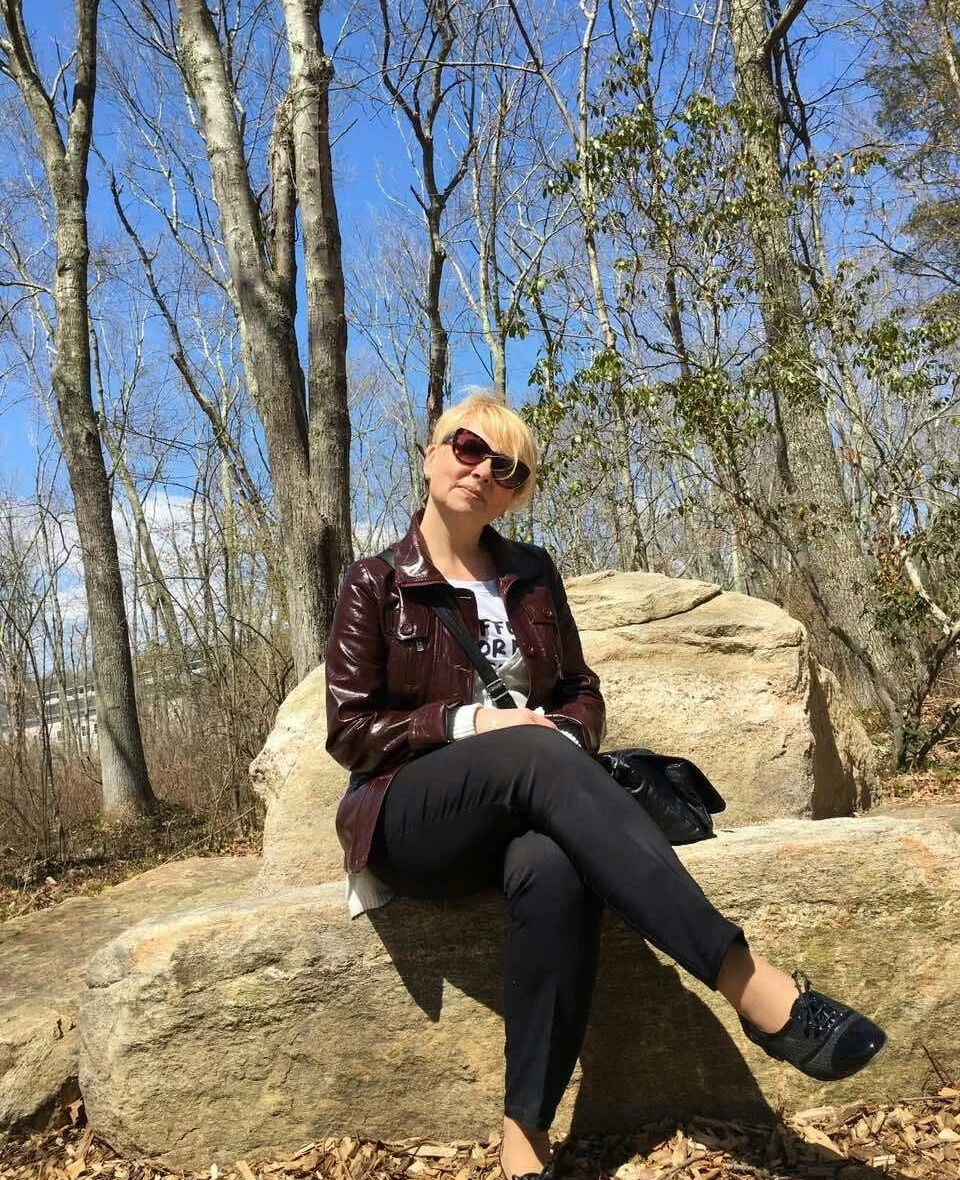 Mature Ludmila Gives Blowjob and Poses Nude - Amateur Porn Pic