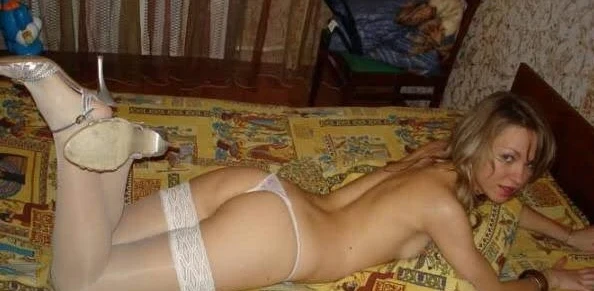 Marina's Bisexual Amateur Porn: Hot Action with Boys and Girls