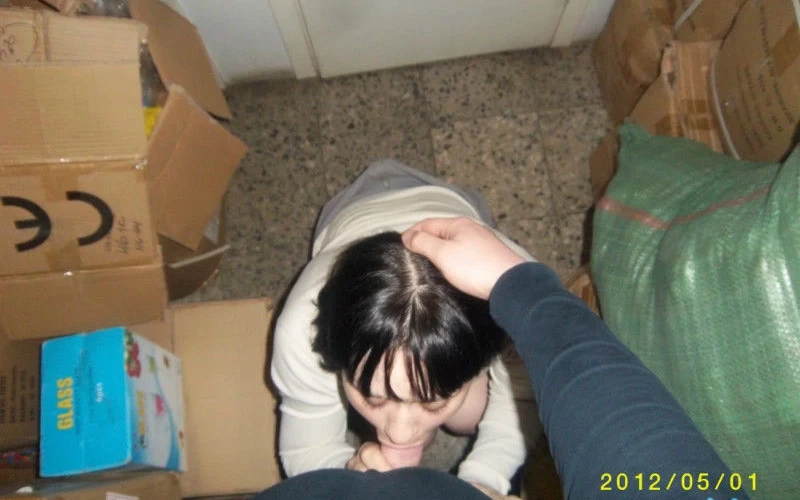 Store Blowjob: Amateur Babe Pleases Customer with Oral Sex