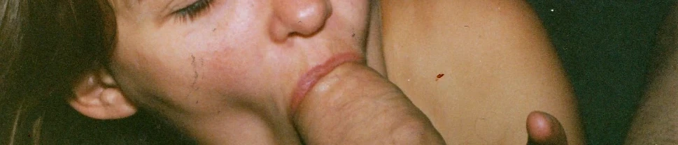 90s Teen Amateur Porn: Explicit Nympho in Action