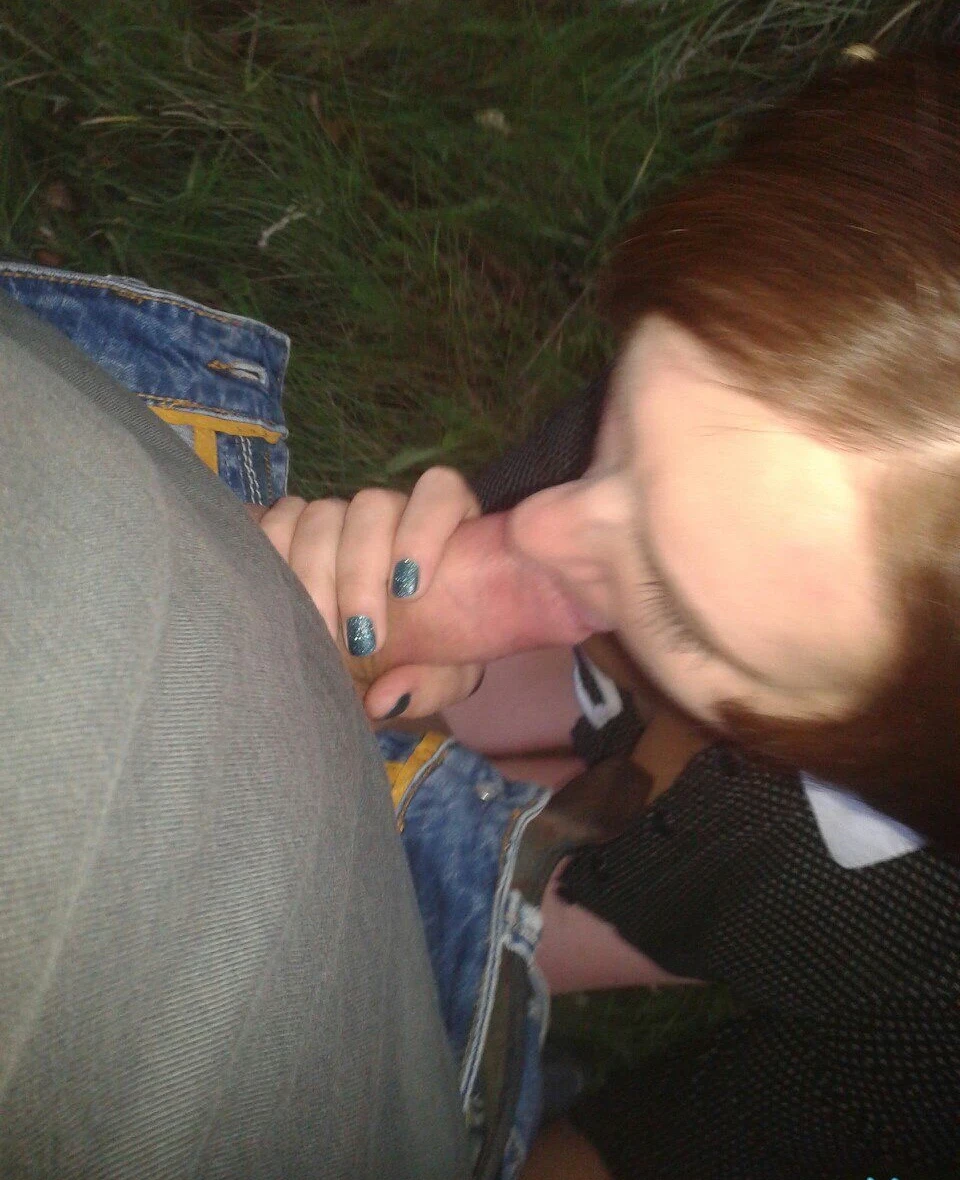 Amateur Couple Continues Explicit Sex Photoshoot - Hot XXX Action