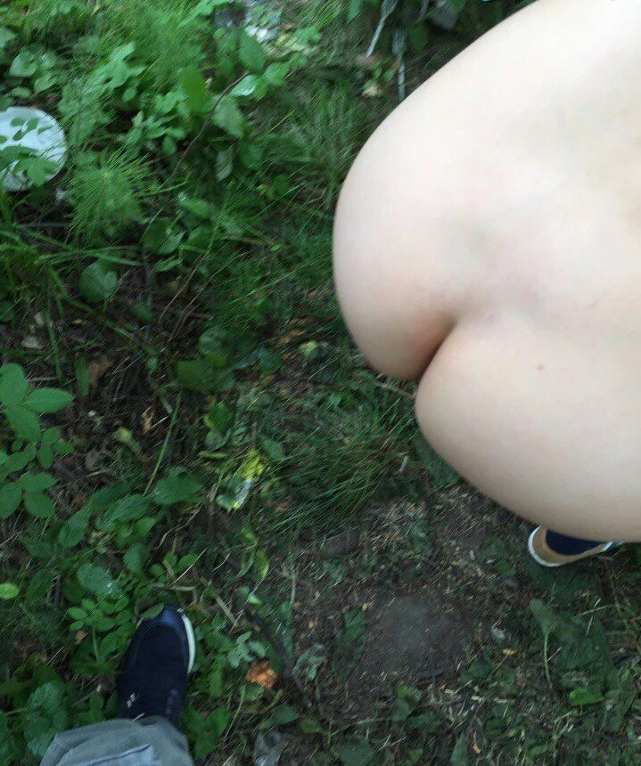 Wild Outdoor Fuck Continues: Amateur Porn Photo Series