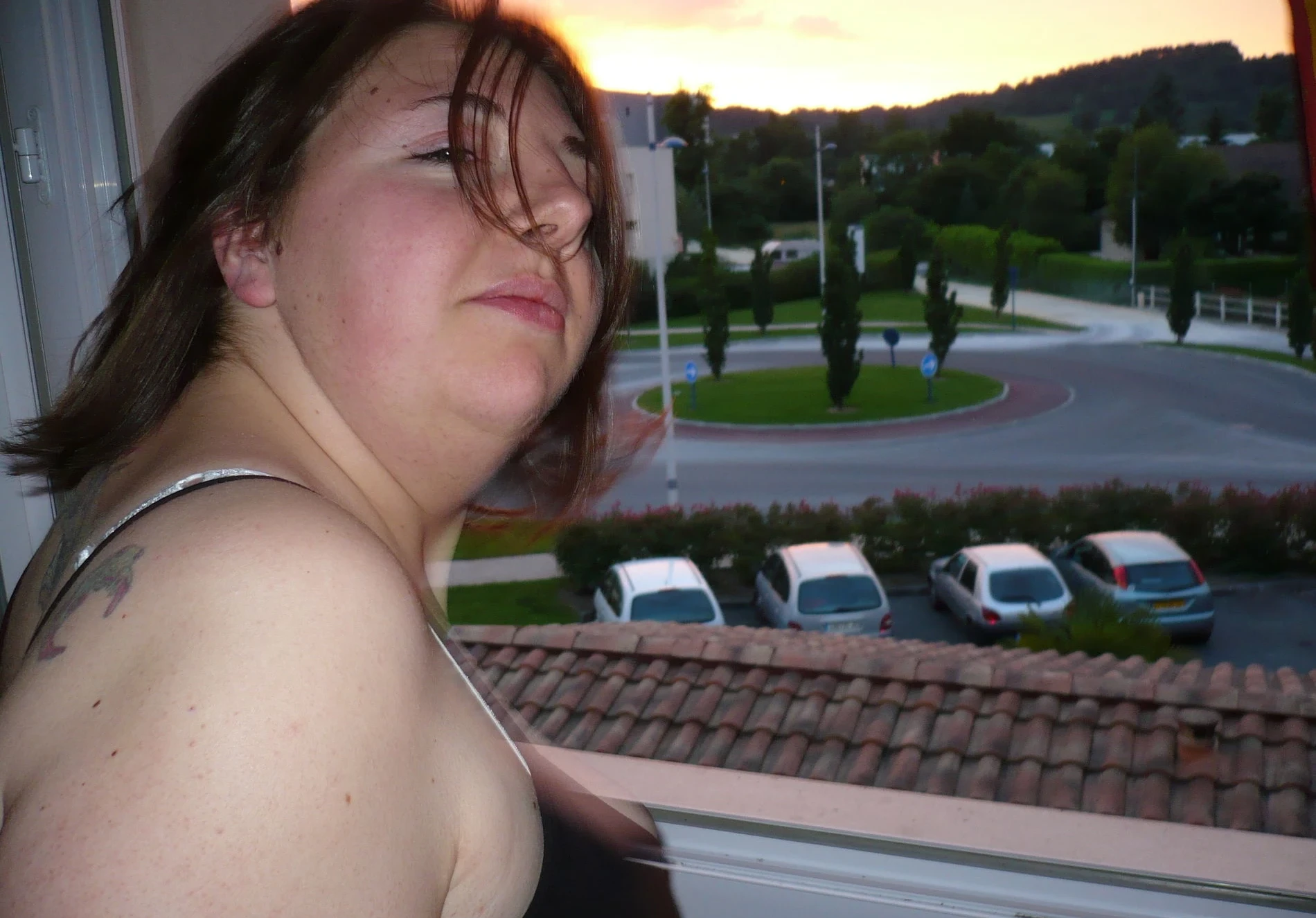 Curvy amateur plays with cock - Explicit amateur porn photo