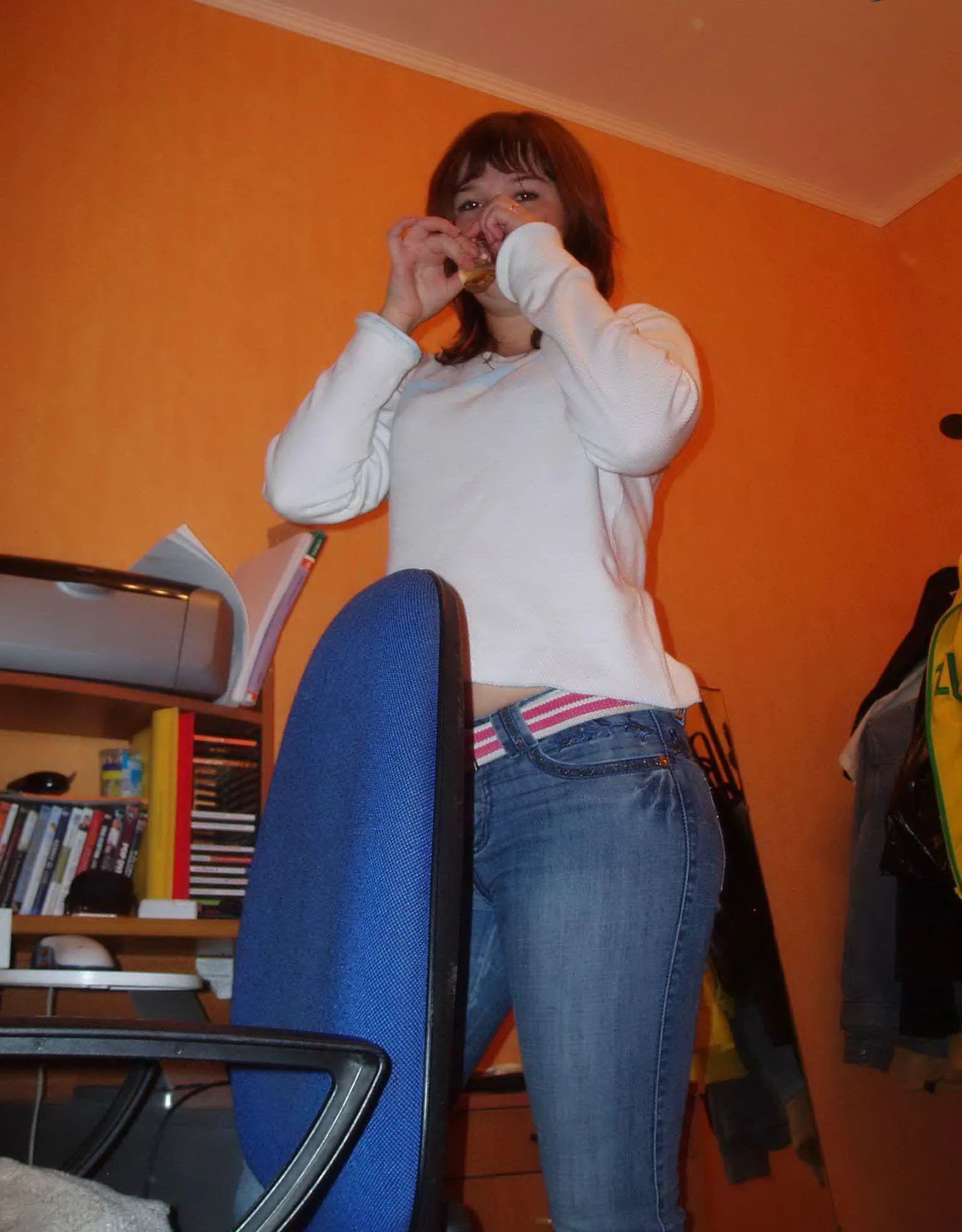 Curvy Milf Gets Fucked - Amateur Porn XXX Photo