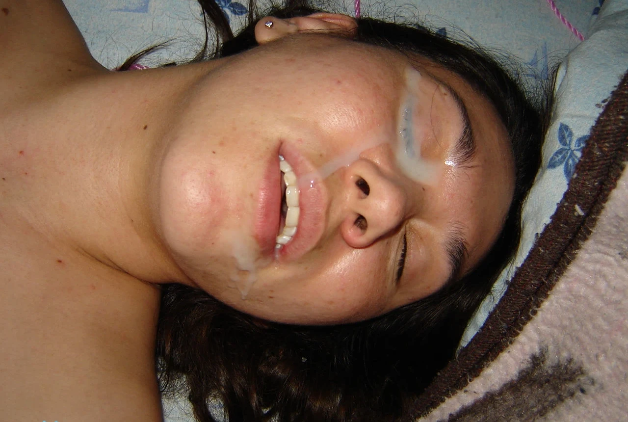 Fiery Slutty Bride in Amateur Porn Photos - Redhead Fiancee Gets Naughty