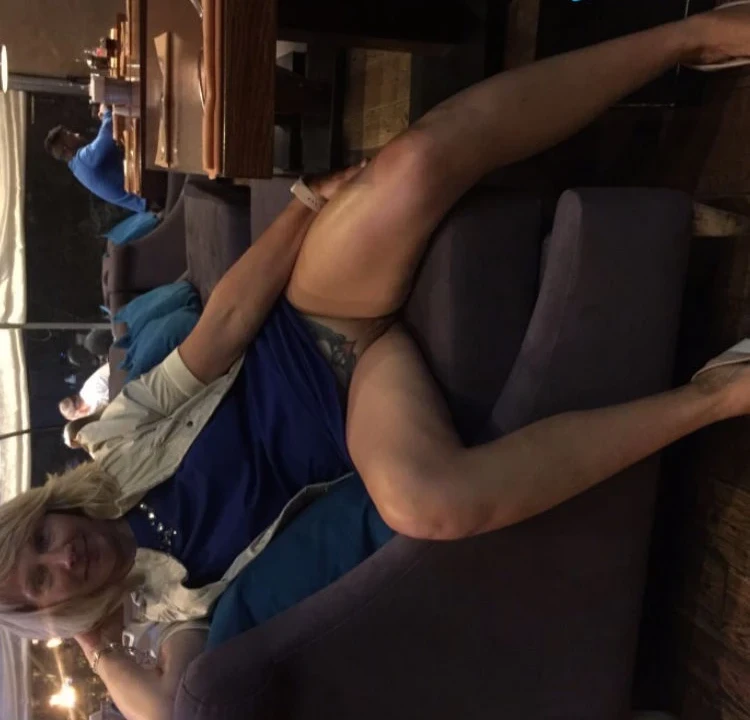 Hot Mature Sex Party: Amateur Porn Photos of Older Couples Fucking