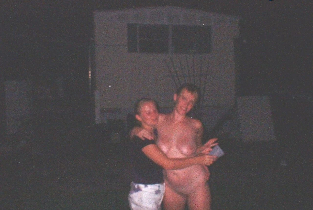 Big Boobed Amateur Exposed: XXX Amateur Porn Pics