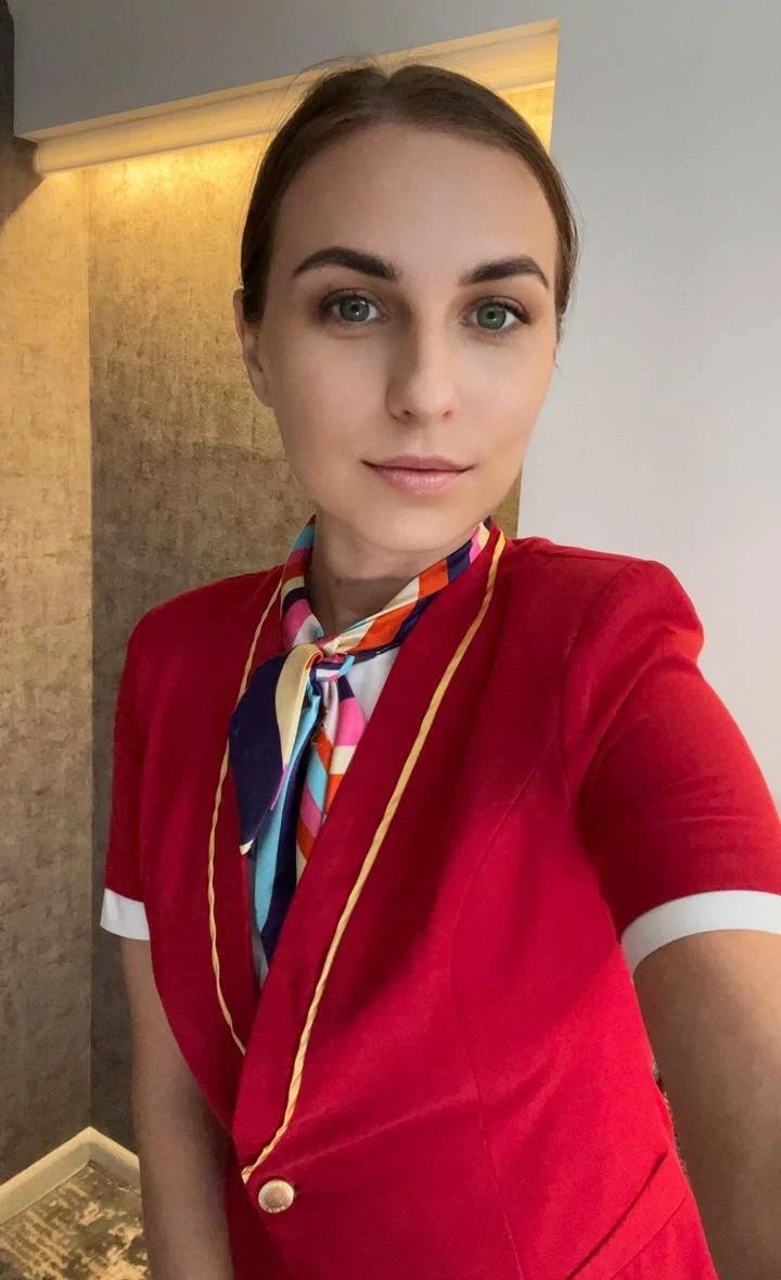 Naked Airline Stewardess Aniuta Amateur Photo - Explicit and Bold!