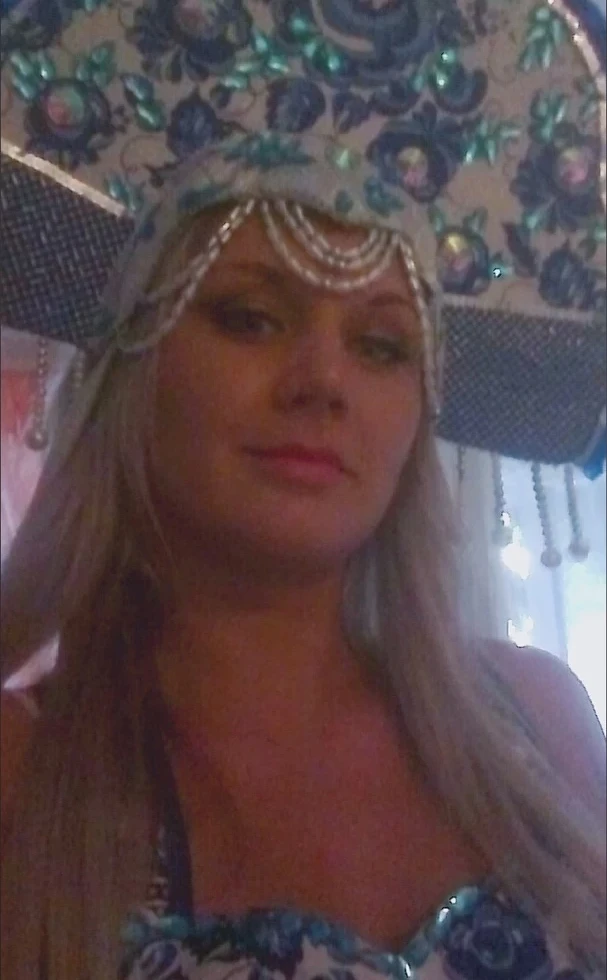 Violetta from Kirov Gets Fucked Like a Slut in Amateur Porn Pics