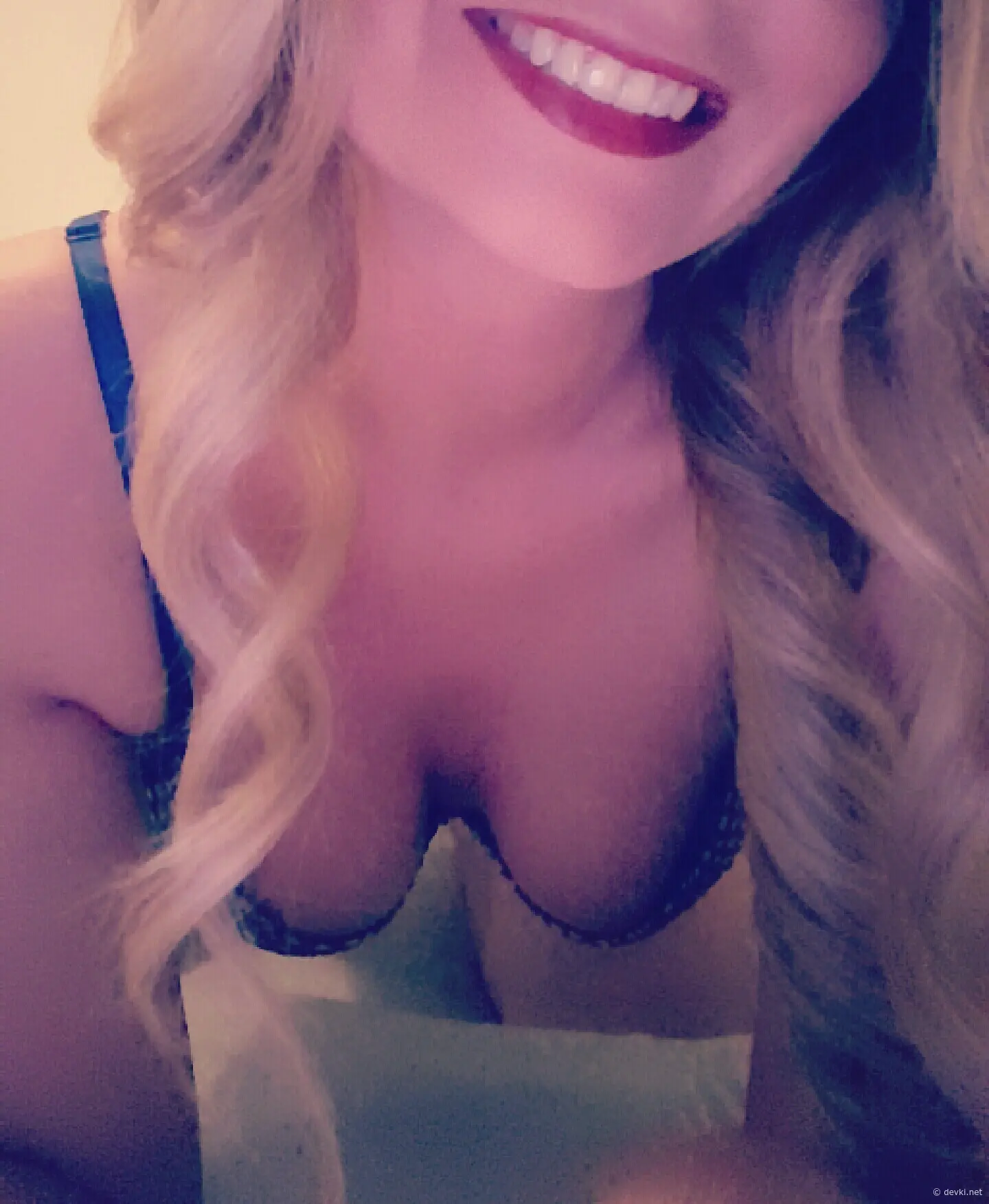 Amateur Slut Homemade Porn Pics: XXX Explicit Photos of Hot Babes