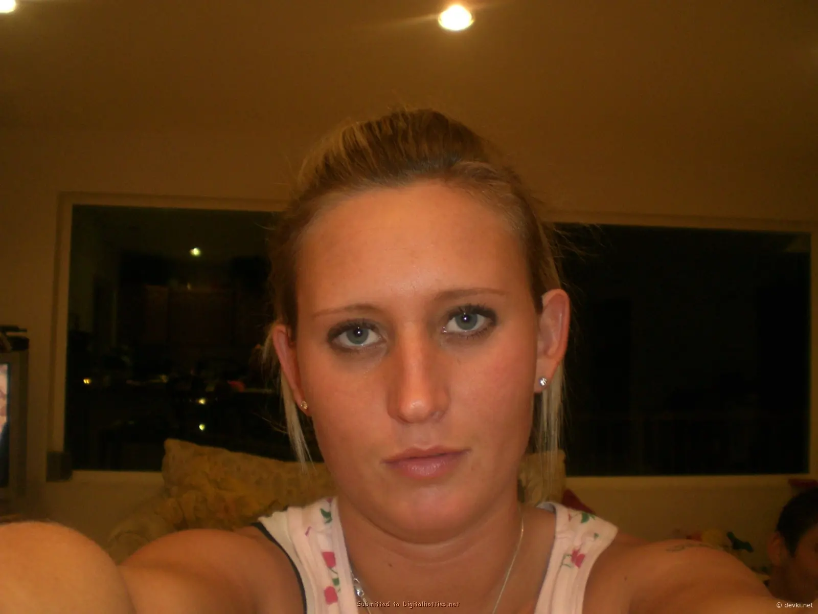 Hot Homemade Wife Amateur Porn Pics - Explicit XXX Photos