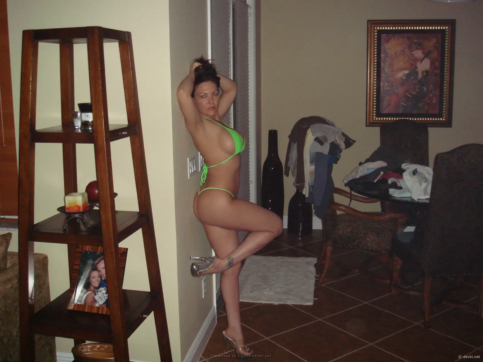 Intimate Life of Close Girlfriends: Explicit Amateur Porn Photos