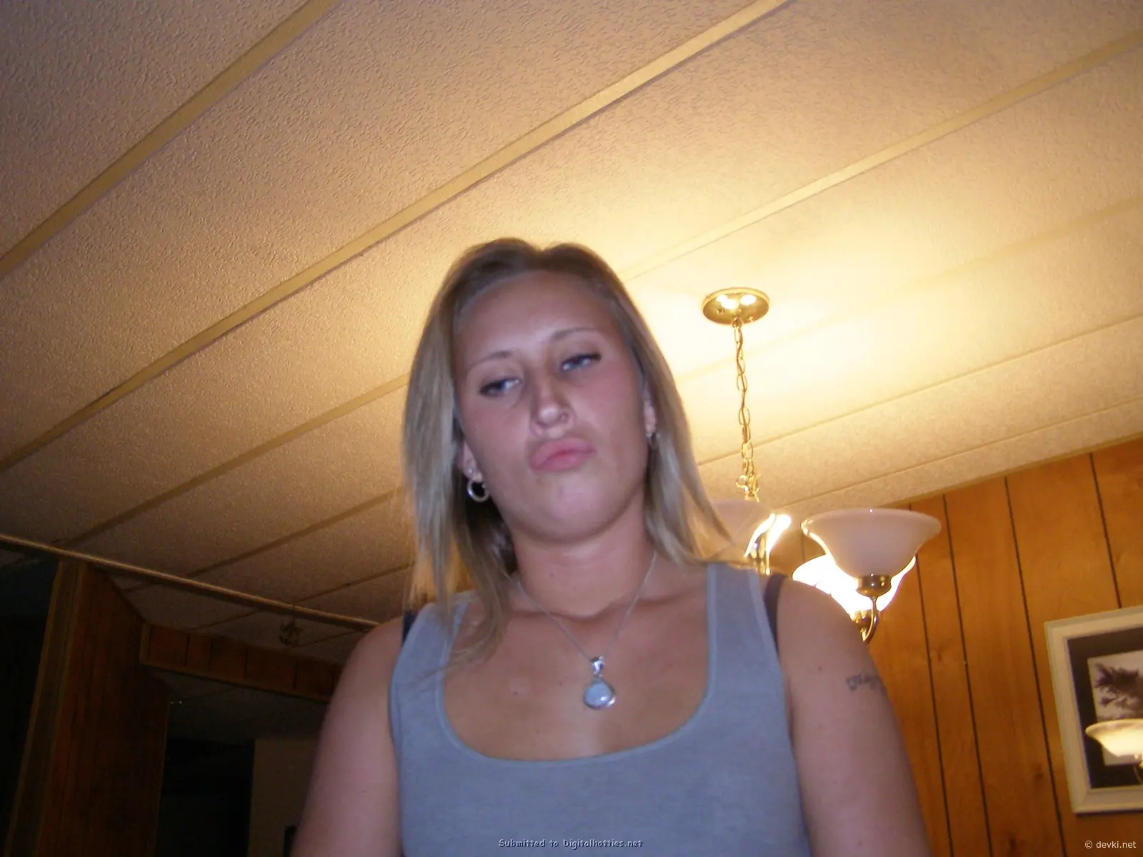 Hot Homemade Wife Amateur Porn Pics - Explicit XXX Photos