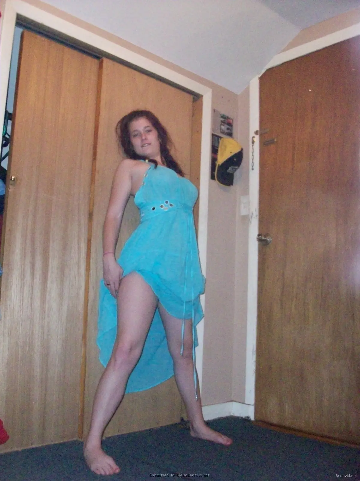 Explicit Oral Satisfaction: Amateur Porn Photo of Mutual Oral Pleasure