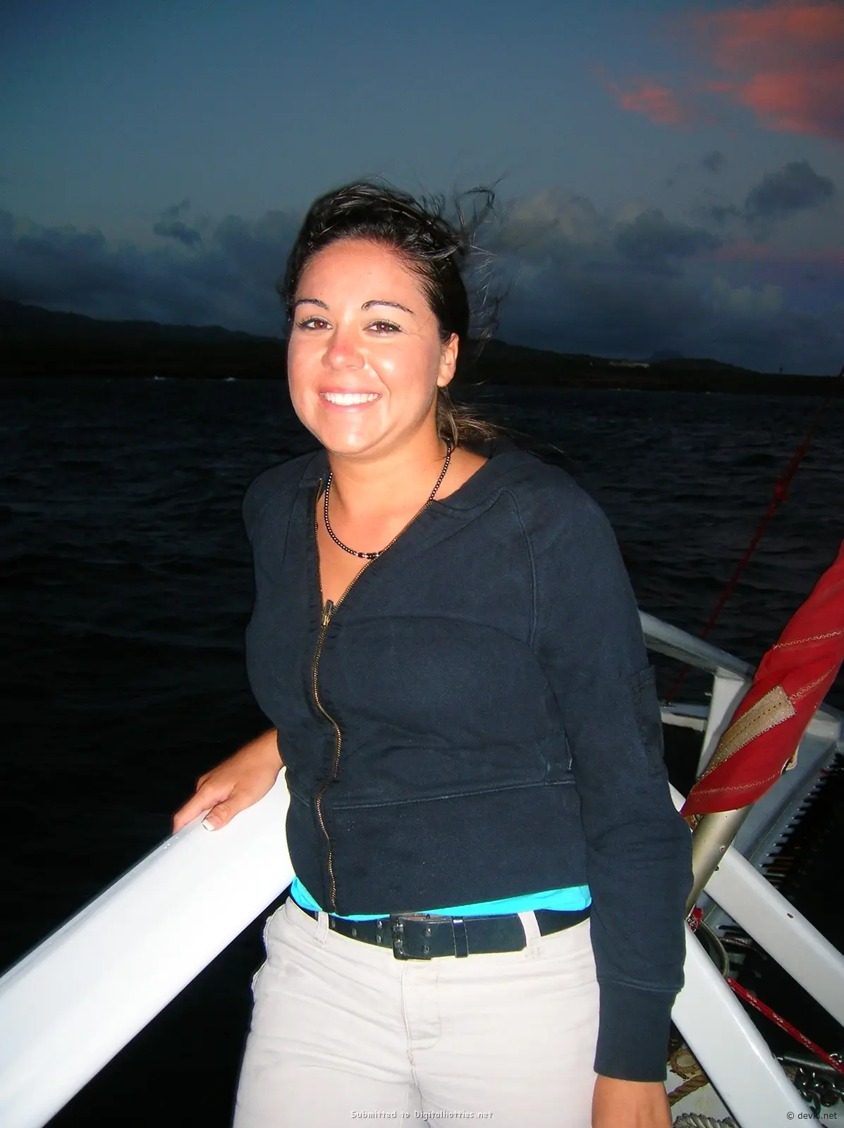 Extreme Close-Up Oral Sex Amateur Porn Photo Shoot