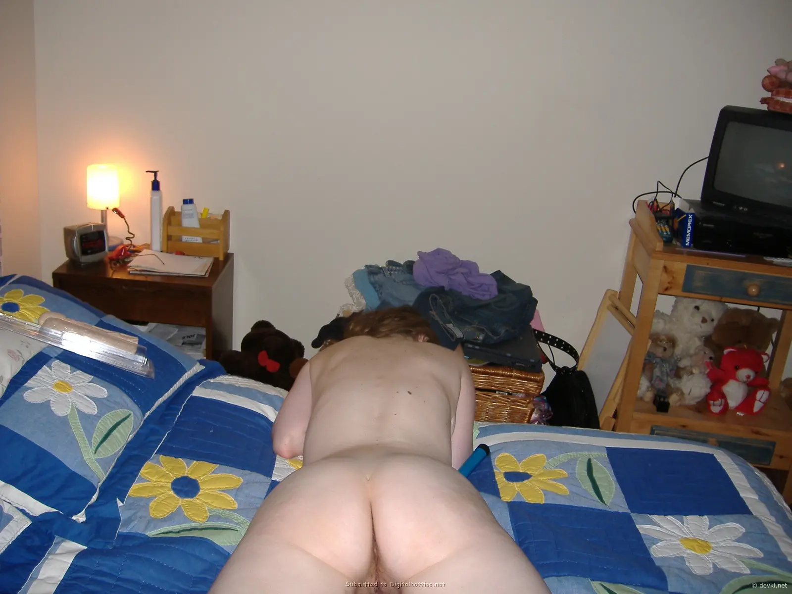 Hot Amateur Girl Sucks Cock in Glasses - Explicit Blowjob Photo