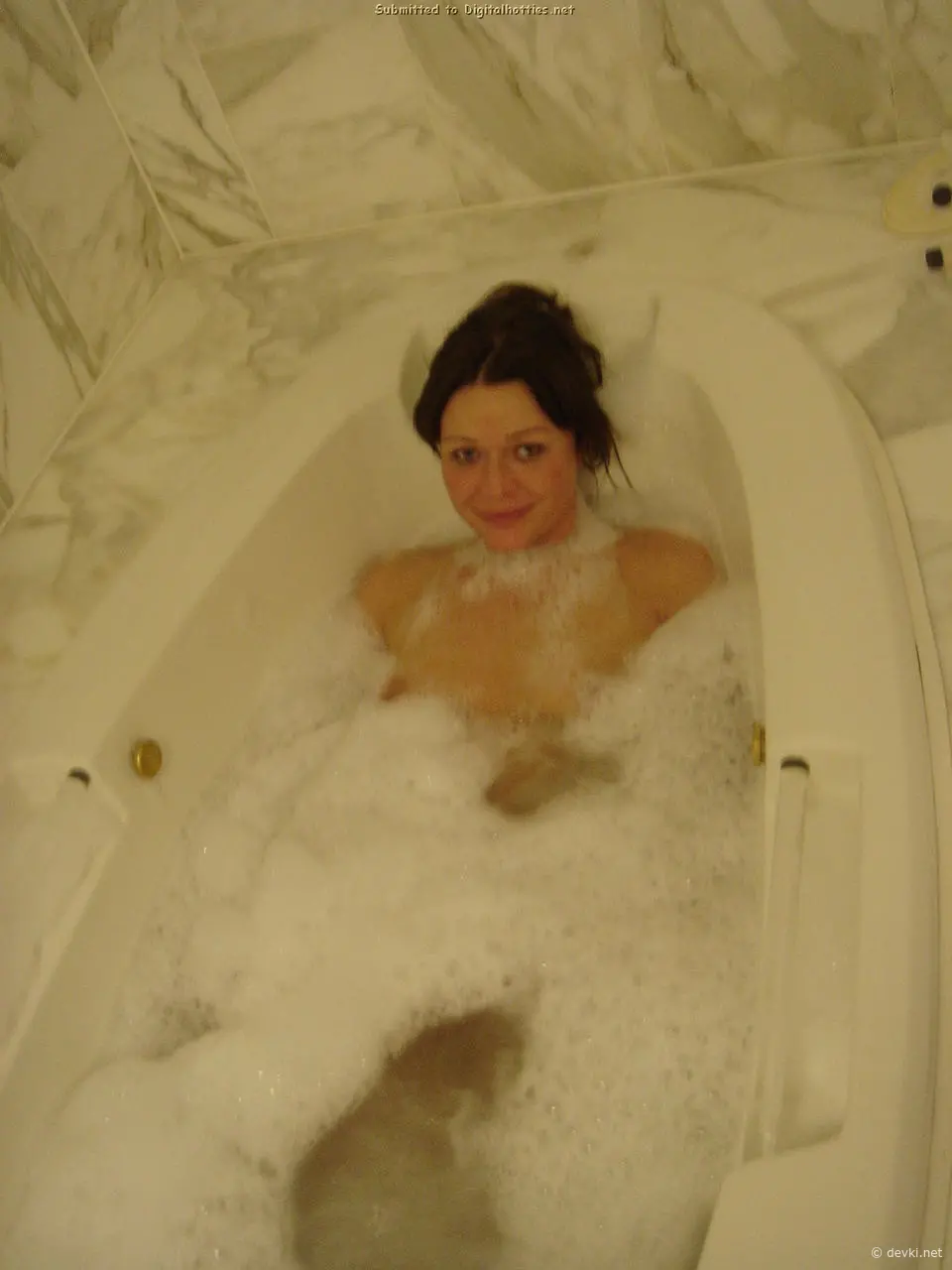 Sensual Harmony: Explicit Amateur Porn Photos - Raw and Uncensored!