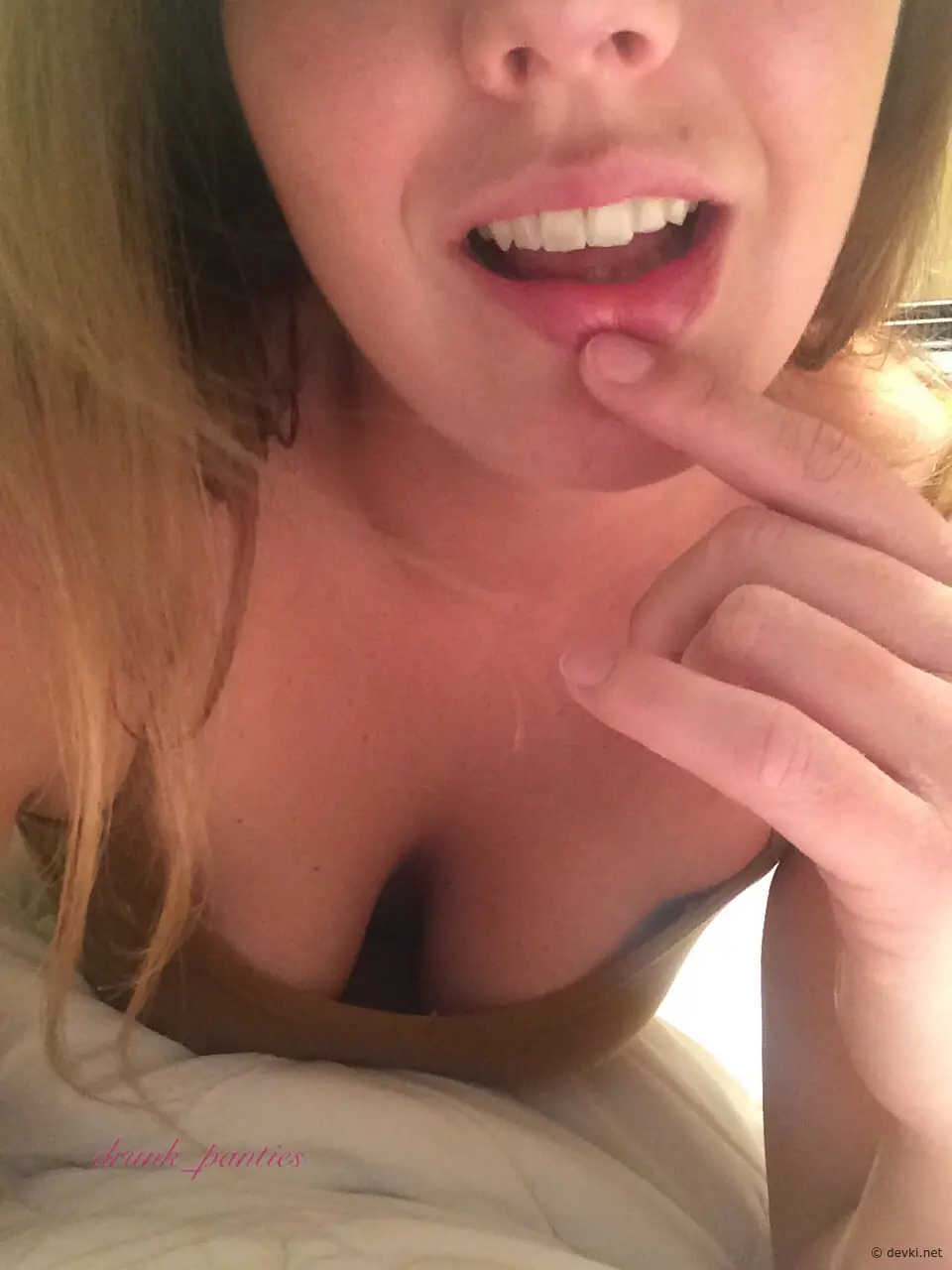 Sensual Masturbation Art: Explicit Amateur Porn Moments