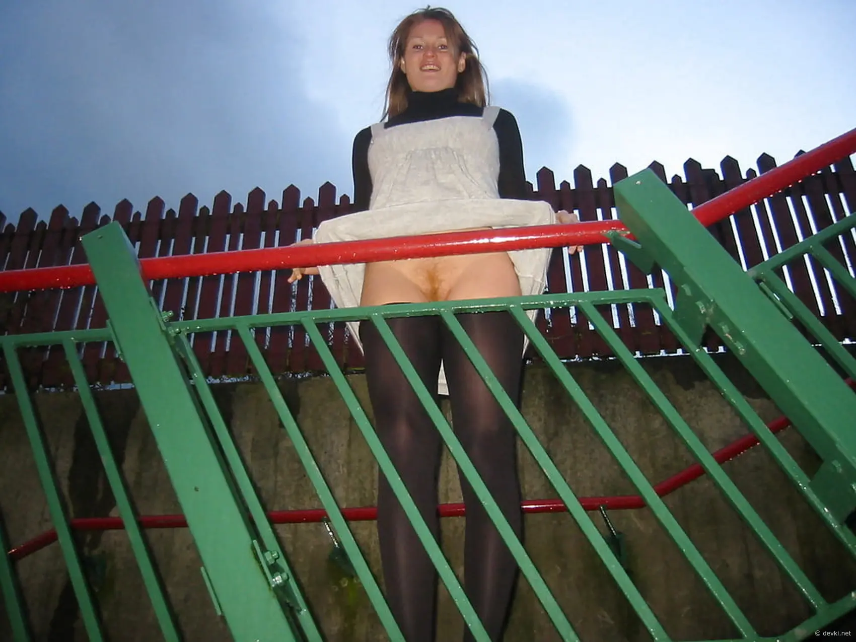 Modesty and Passion: Mature Mrs. in Amateur Porn Photos