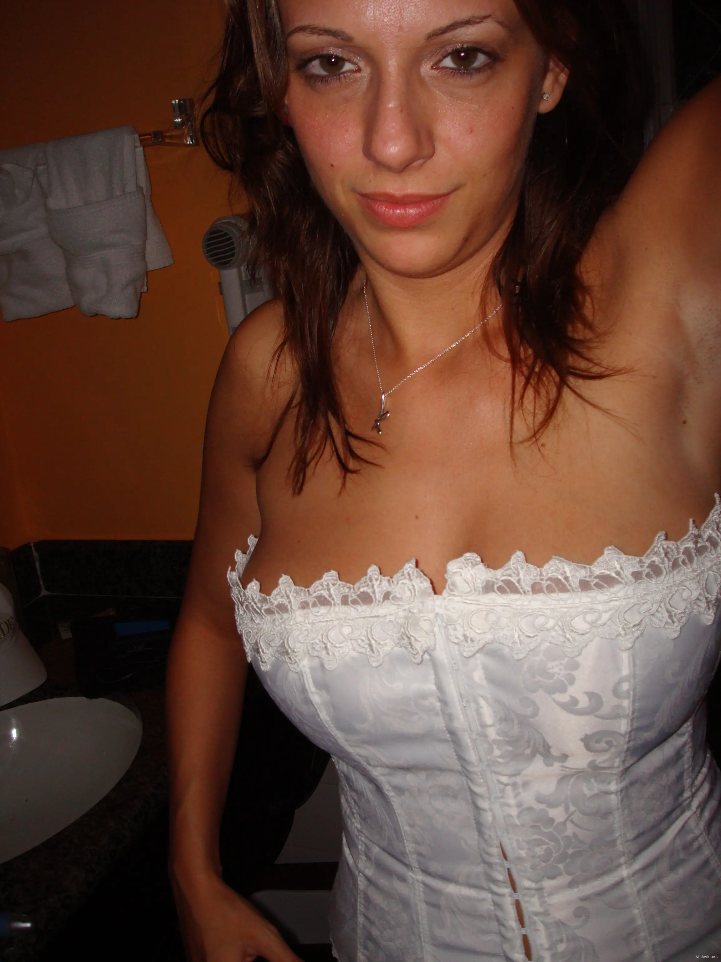 Hot Nude Woman in Her Prime: Amateur Porn Gallery of Passionate Sex